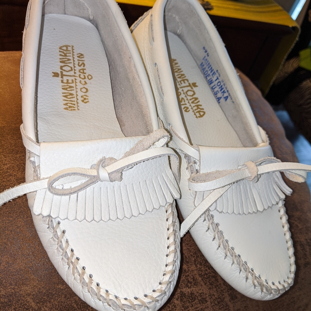 Minnetonka moccs